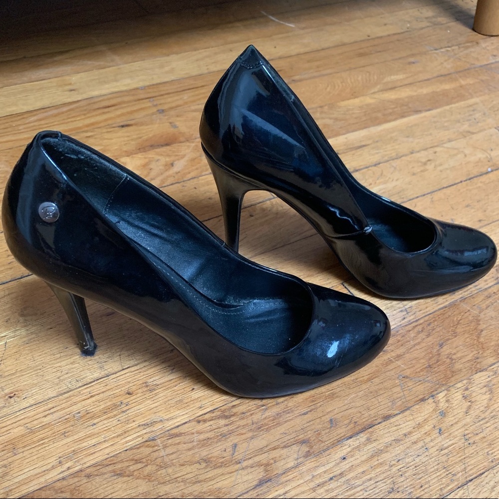 Shiny black heels